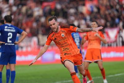 Persija-Jakarta-Raih-Kemenangan-Keempat-Berturut-turut-Loncar-Semua-Ikut-Instruksi-Shin