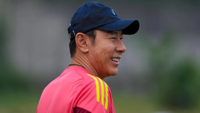 Persija Menang, Pelatih Arema dan PSIM Dipecat: Shin Tae-yong Berduka
