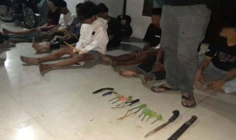 Polisi-Amankan-14-Pemuda-Diduga-Terlibat-Tawuran-di-Makassar