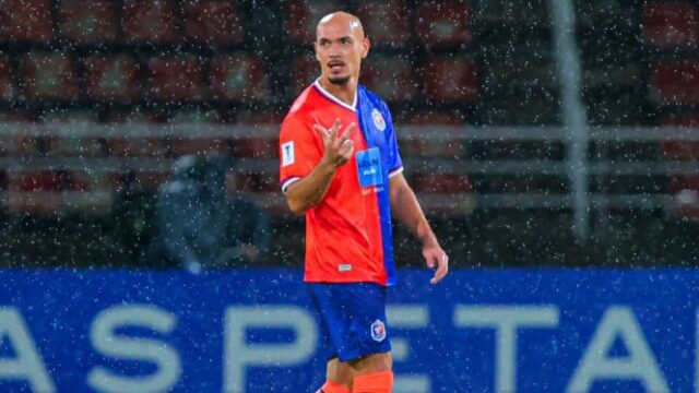 Port-FC-Gagal-Pertahankan-Keunggulan-Kalah-1-3-dari-Persib-di-Thailand