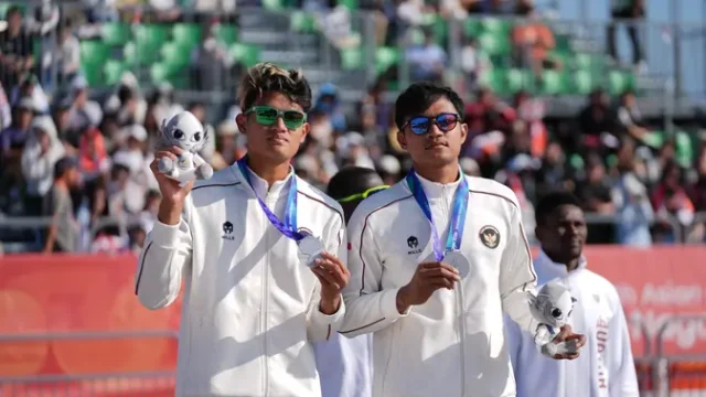 Prabowo-Beri-Penghargaan-Atlet-Peraih-Medali-Asian-Games-dan-Asian-Para-Games-2026