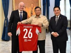 Prabowo Terima Jersey FIFA dari Infantino Jelang Final Garuda vs Thailand