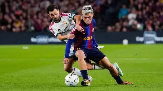 Real-Madrid-Hancurkan-Barcelona-2-1-Mbappe-Capai-100-Gol