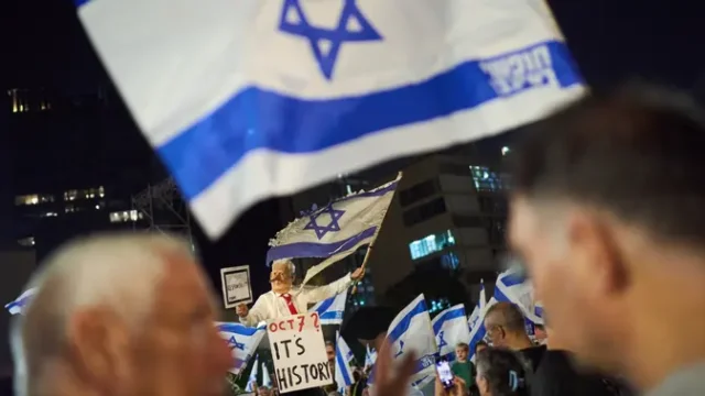 Ribuan-Warga-Israel-Protes-Netanyahu-Jelang-Pemilu