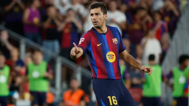 Rodri-Peringatkan-Barcelona-Jangan-Remehkan-Real-Madrid-di-El-Clasico