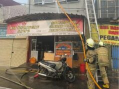 Rumah Makan Padang di Rawamangun Terbakar, Satu Pekerja Luka Bakar