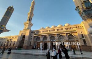 Saudi Cegat Rudal di Dekat Kota Suci Madinah, Houthi Tegaskan Tak Serang