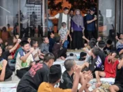 Seskab Teddy Kunjungi Sekolah Rakyat di Cikarang Secara Mendadak