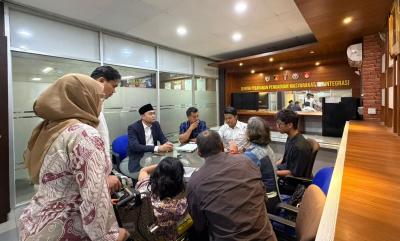 Staf-Khusus-Menag-Dampingi-Korban-Penganiayaan-Petasan-Maulid-ke-Polda-Metro