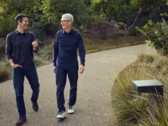 Steve Jobs Dikenang 15 Tahun Setelah Kewafatannya oleh Tim Cook dan John Ternus