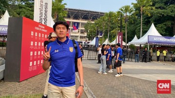 Suporter-Thailand-Terpesona-oleh-Kemegahan-GBK-di-Final-ASEAN-Cup-2026