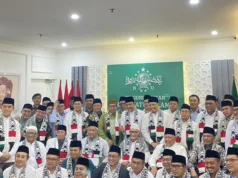 Syal Save Palestine Jadi Simbol Dukungan PBNU untuk Palestina