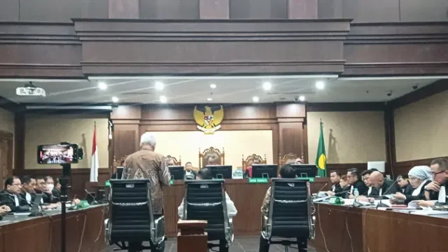 Terdakwa-Nurman-Herin-Akui-Ditekan-Jaksa-dalam-Kasus-Febrie