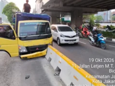 Truk Tabrak Separator Busway, 15 Rute TransJakarta Terlambat