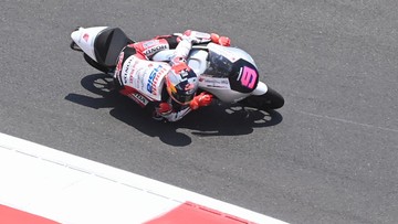 Veda-Ega-Cetak-Sejarah-Raih-Pole-Position-Pertama-Indonesia-di-Moto3