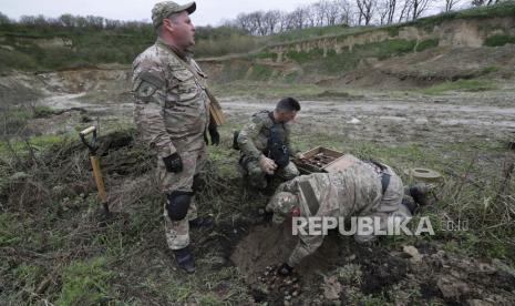 Veteran-AS-Diduga-Latih-Pasukan-Rusia-untuk-Perang-di-Ukraina
