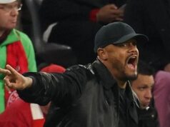 Vincent Kompany Pingsan di Latihan, Bayern Munchen Serahkan Tugas Sementara ke Asisten