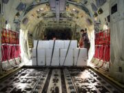 TNI Kirim 9,6 Ton Material Modifikasi Cuaca untuk Percepatan Penanganan Karhutla di Kalsel