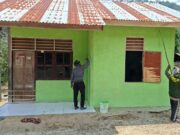 Ubah Warna Rumah, Satgas TMMD Ke-130 Hadirkan Kenyamanan Dan Kebahagiaan Penghuni