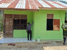Ubah Warna Rumah, Satgas TMMD Ke-130 Hadirkan Kenyamanan Dan Kebahagiaan Penghuni