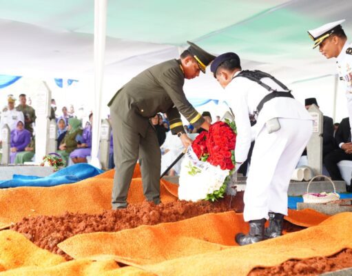 Panglima TNI Pimpin Upacara Pemakaman Alm. Laksamana TNI (Purn) Widodo A. S.