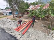 Dari Sapuan Kuas, Satgas TMMD Ke-130 Percantik Hunian Warga Yamboi