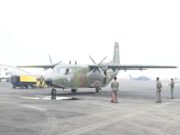 TNI Tebar 10,8 Ton Bahan Modifikasi Cuaca di Kalimantan