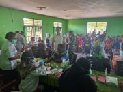 Satgas TMMD Ke-130 Bersama Persit dan Dinkes Gelar Pengobatan Gratis untuk Warga Yamboi