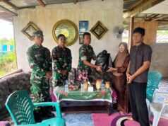 Wujud Kepedulian, Satgas TMMD Ke-130 Salurkan Tali Kasih Kepada Warakawuri