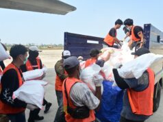 TNI Semai 11 Ton Bahan Modifikasi Cuaca untuk Atasi Karhutla di Kalimantan