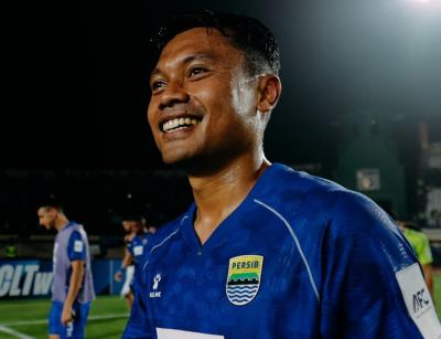 Dedi-Kusnandar-Sang-Supersub-yang-Setia-pada-Maung-Bandung