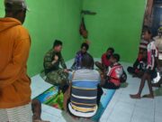 Wujud Kepedulian, Dansatgas TMMD Ke-130 Kunjungi Keluarga Berduka di Yamboi
